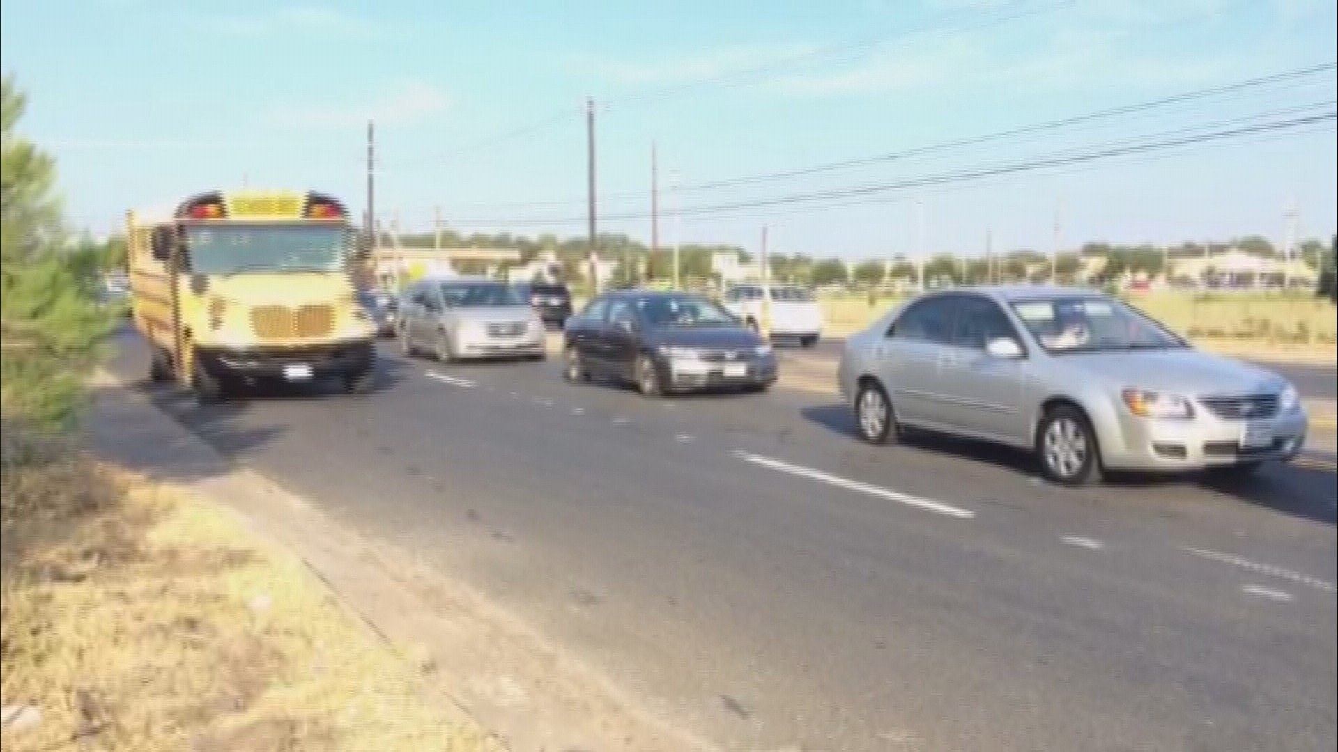 Water project snarls traffic on RRISD's first day of school