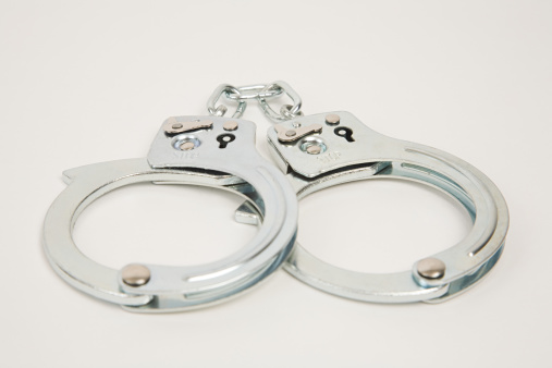 APD: Cable workers threatened with gun