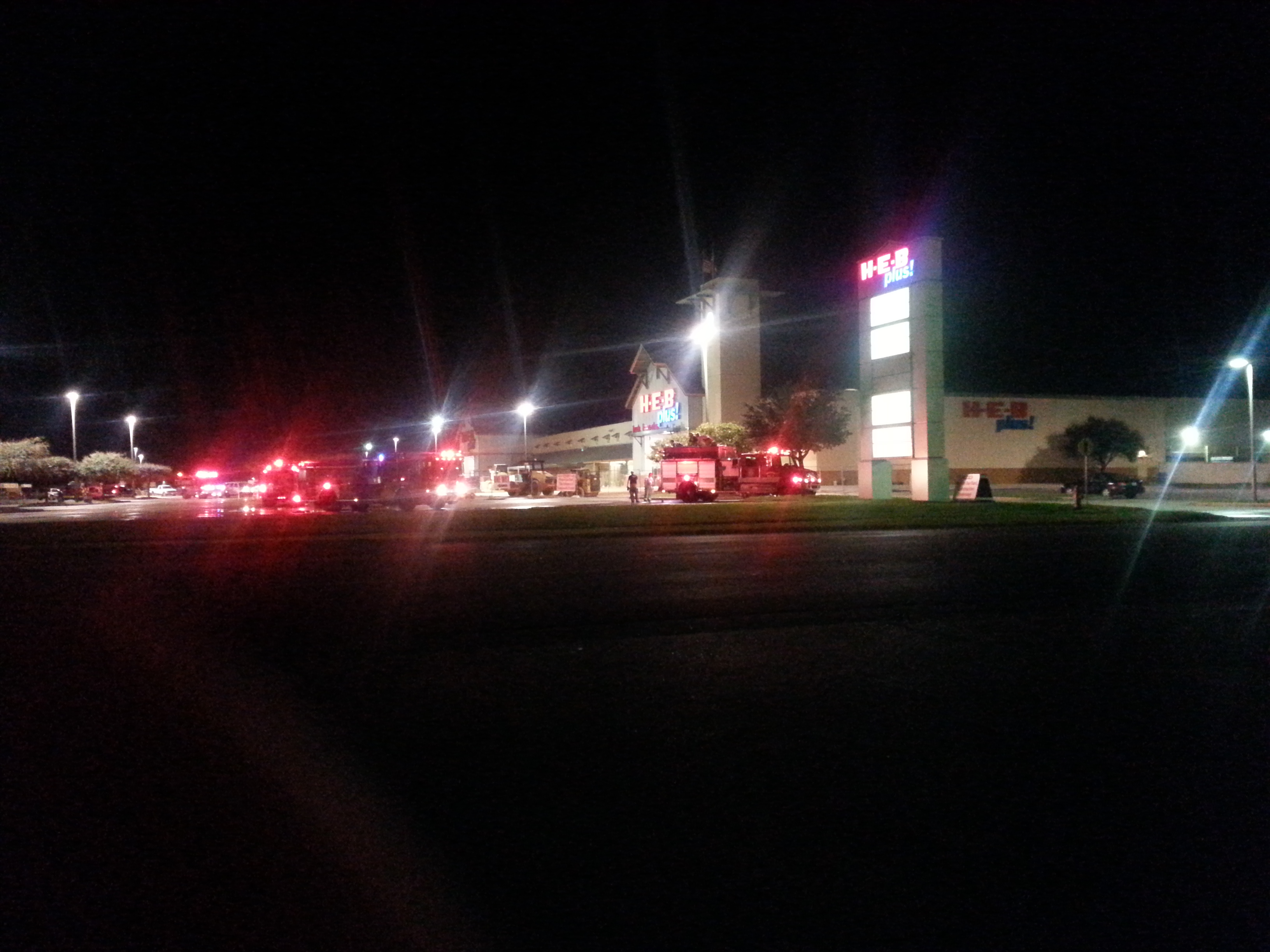 Bastrop HEB reopens after fire