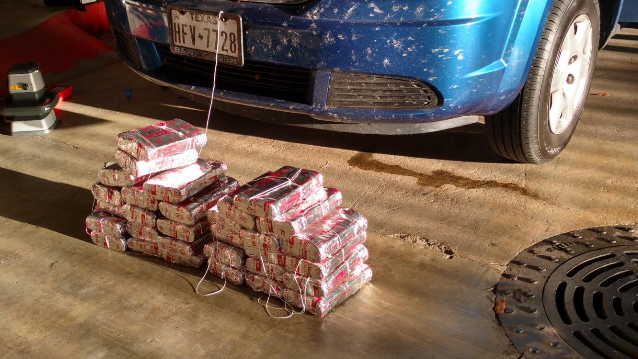 Deputies seize almost 70 pounds of cocaine in I-35 traffic stop | kvue.com