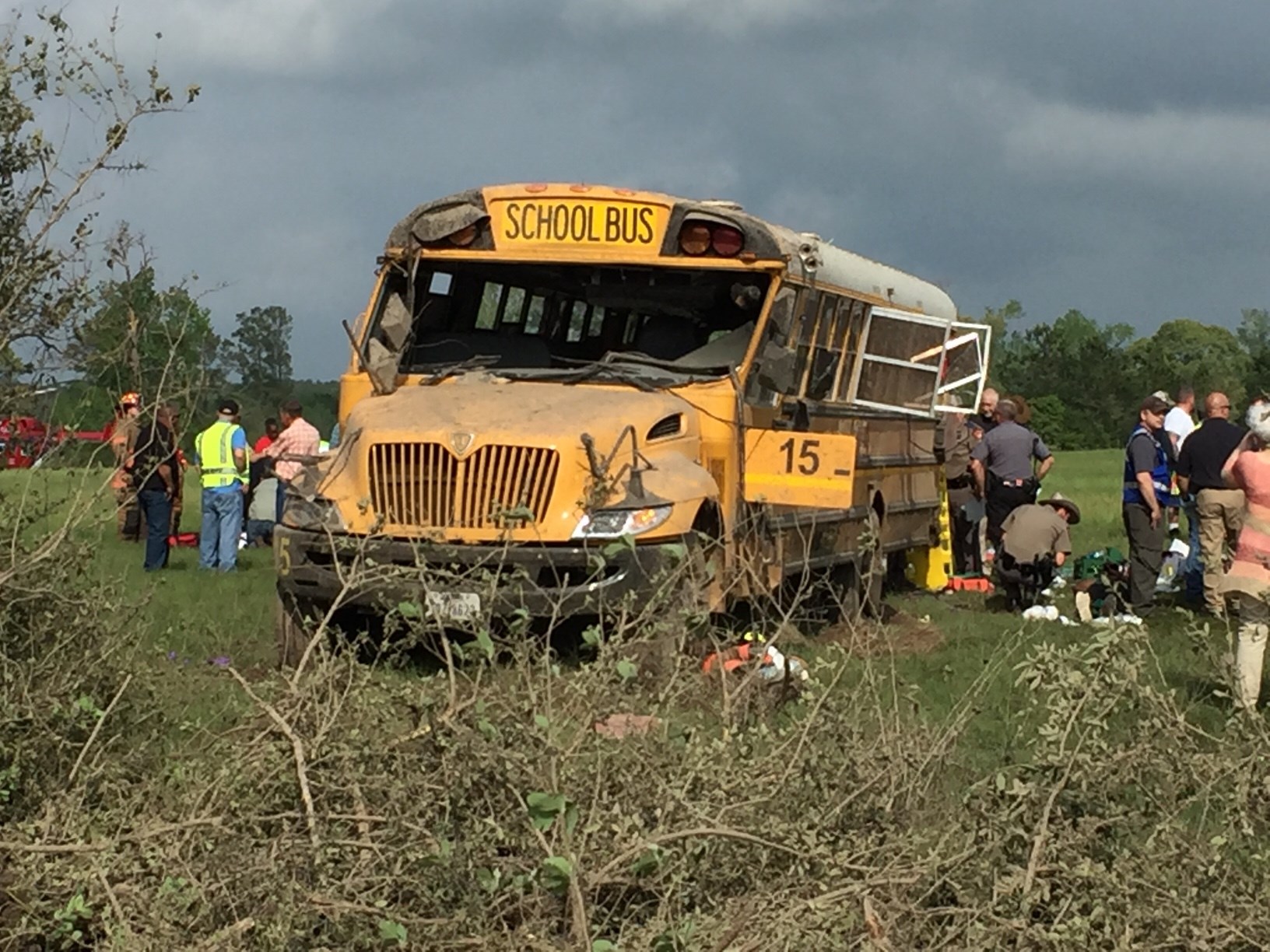 30 taken to hospitals after Woodville ISD bus crash | kvue.com